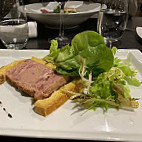 De L'auberge De La Brevenne food