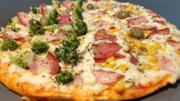 Universo Pizza Delivery food