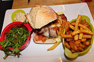 Ok Burger MegÈve food