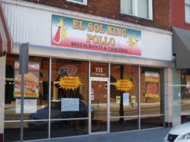 El Sol King Pollo outside