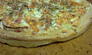 Yarrow Pizza food