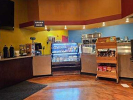 Tradewinds Marketplace food