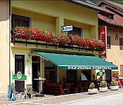 Pizzeria Pontafel outside