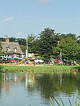 Lakeside Cafe outside