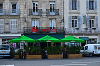 Le bar du midi outside