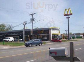 Mcdonald's outside