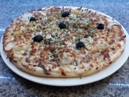 Pizzeria Route 207 food