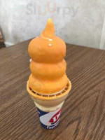 Dairy Queen inside