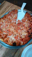 HW Briggs Pizza food