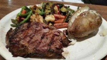 Tailgators Sports Grill food