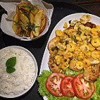 Estacao Tropical food