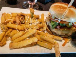 Red Robin Gourmet Burgers And Brews food