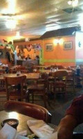 Los Panchitos inside