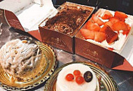 Pompi Tiramisu food