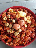 Bayou City Crawfish food