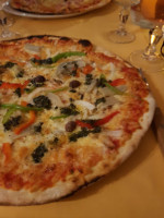 Pizzeria “grill Du Relais” food