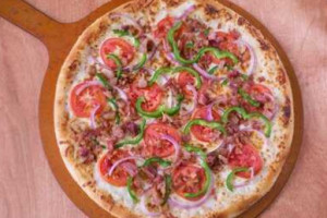 Snappy Tomato Pizza Co food