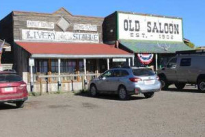 The Livery Stable outside