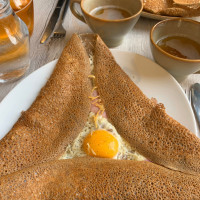 Creperie Le Trimaran food