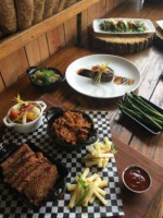 Lightburn's At The Stonewall Resort food