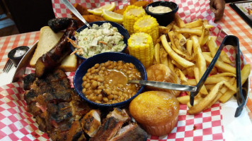 Famous Dave's -b-que food