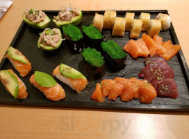 Shiro Sushi food