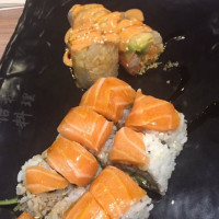 Diamond Sushi food