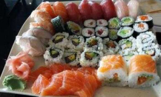 Sushi food