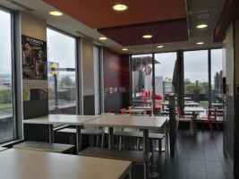 Kfc Colomiers New Décor inside