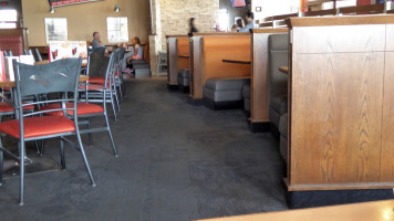 Boston Pizza inside