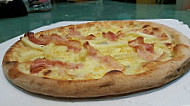 Pizza E Pizza Di Di Bari Luigi food