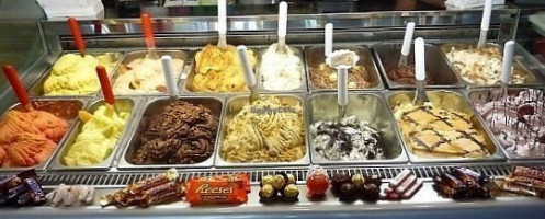 Screme Gelato food