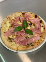 Pizzeria La Calabraise food