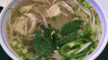 Phở Vi Hoa food