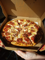 Pizza Hut food