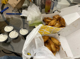 Buffalo Wild Wings food