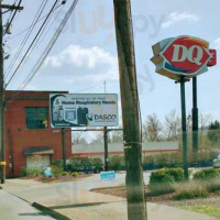 Dairy Queen (treat) outside