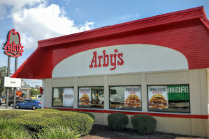 Arby's outside