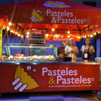 Pasteles & Pasteles food