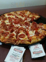 Mountain Mikes Pizza food