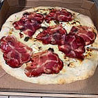 Pizza Fabio food