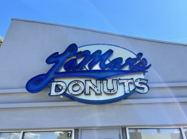 Lamar's Donuts And Coffee food