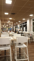 Flunch Carrefour inside