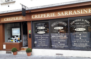 Creperie La Sarrasine outside