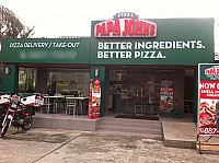 Papa John's outside