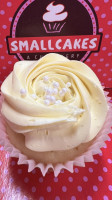 Smallcakes Cupcakery food