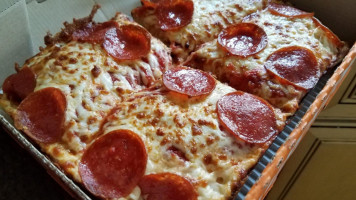 Little Caesars Pizza food