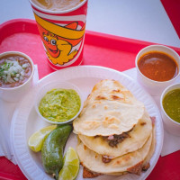 Tacos Gavilan food