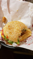 Red Robin Gourmet Burgers And Brews food