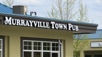 Murrayville Town Pub outside